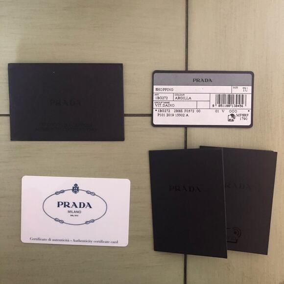 Prada Vitello Daino Tote - Picture 8 of 8